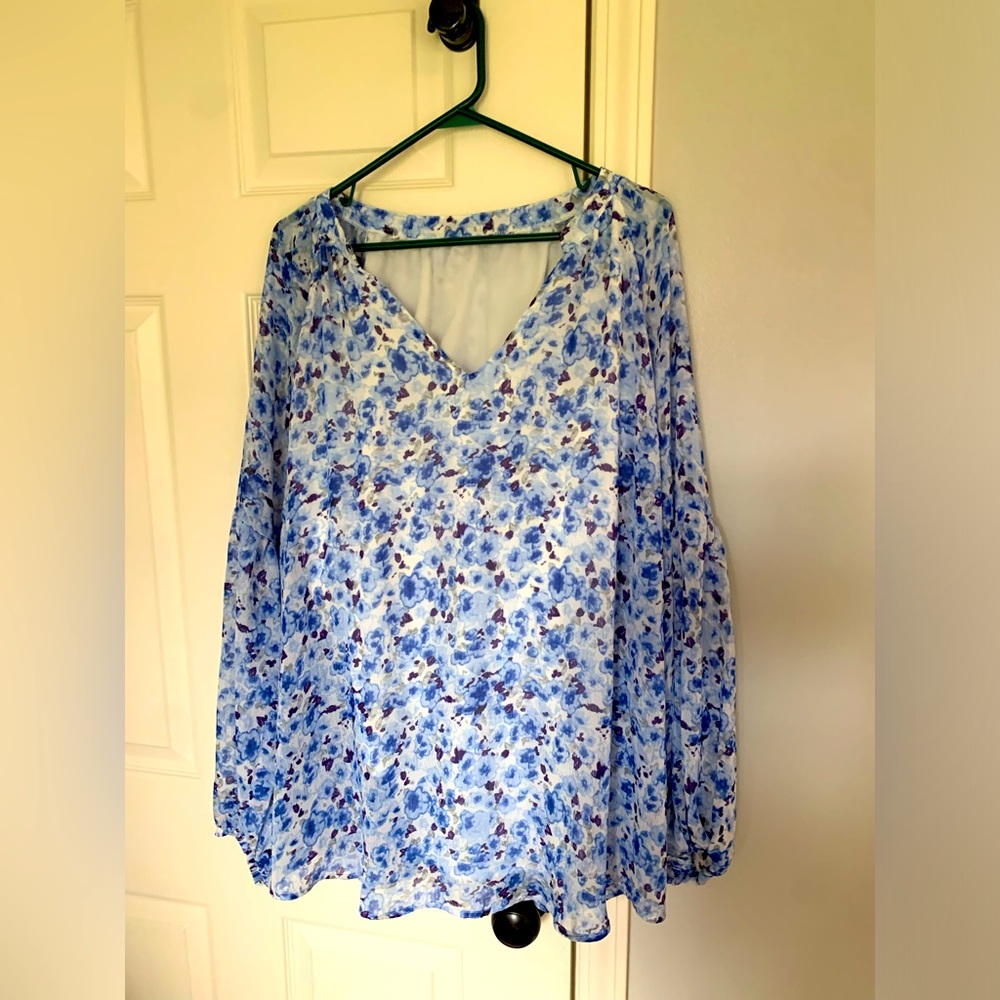 Adorable summer top